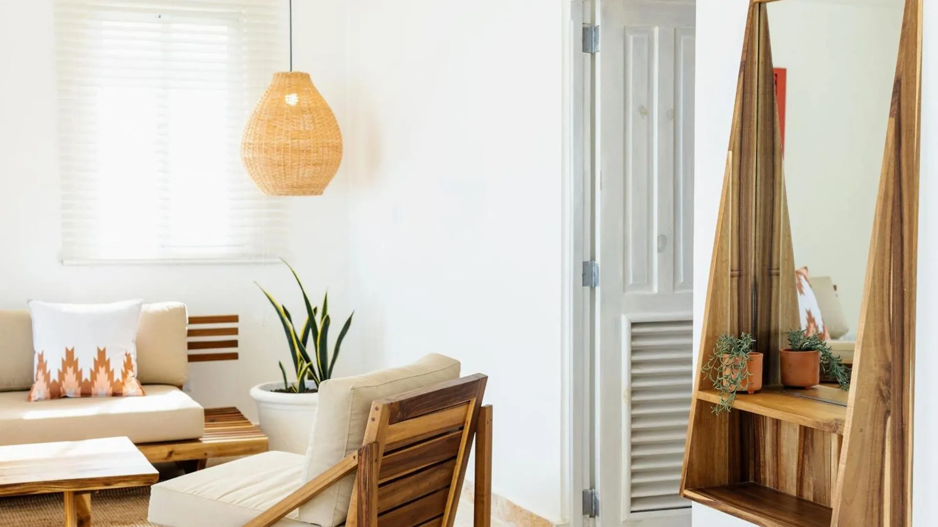 Las Canas Beach Retreat Gaspar Hernandez Hotel