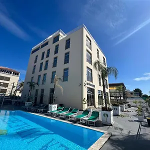 Apartahotel La Vlta E' Bella